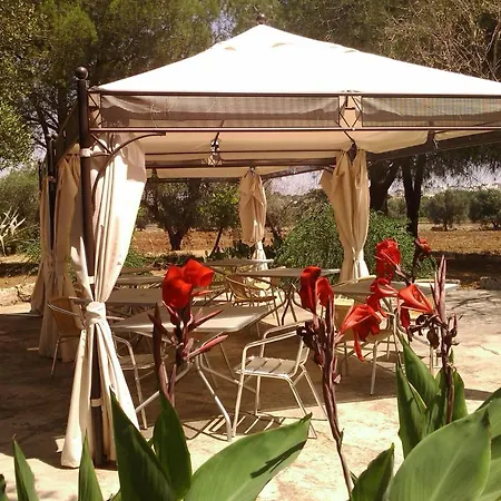 Bed & Breakfast Tenuta Doxi 3*